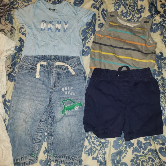 Baby boy cloths bundle - Picture 2 of 3